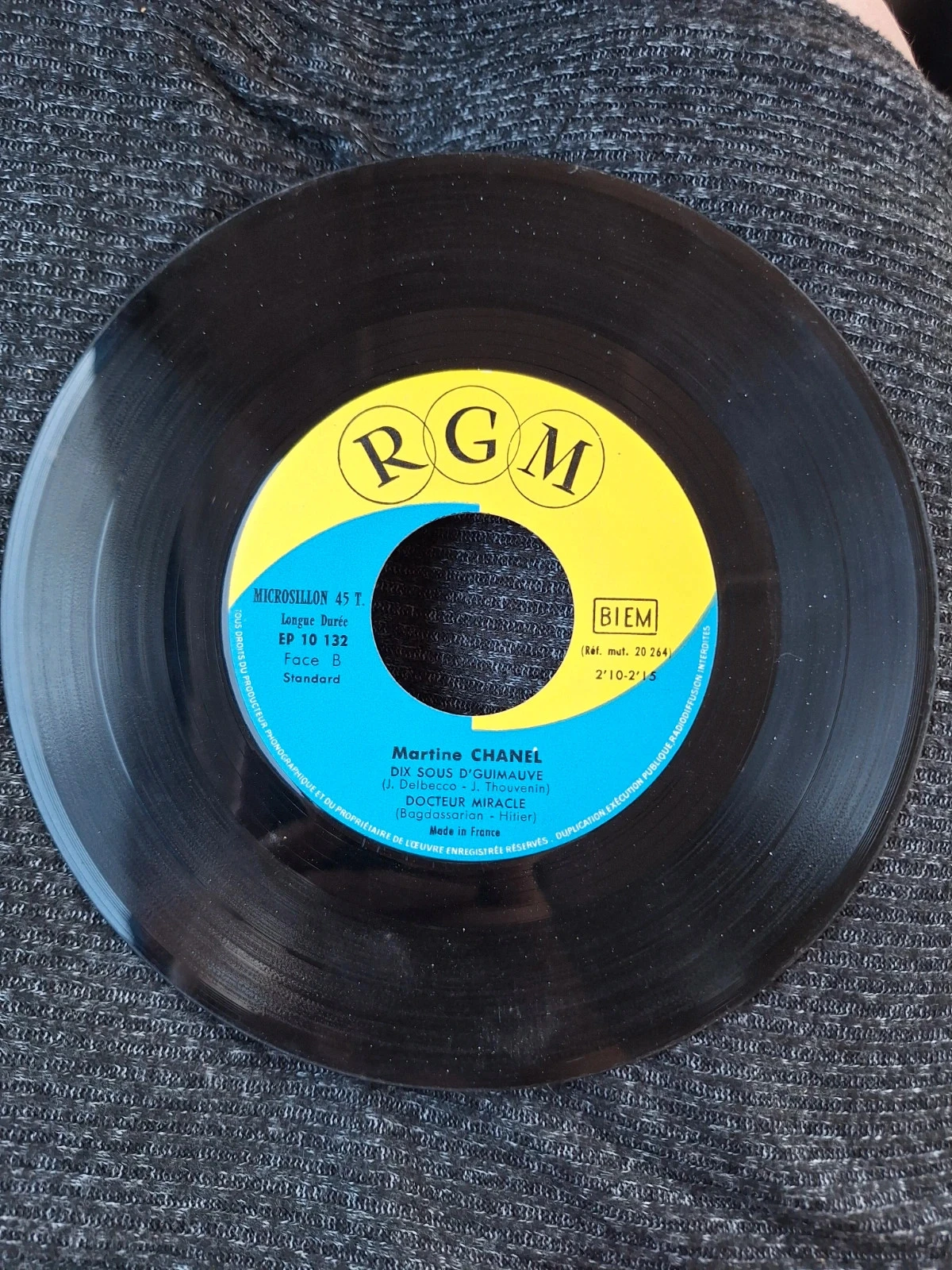 45T Vinyl EP Martine Chanel La Poupée Magique RGM Records Vintage 1950s – photo 3